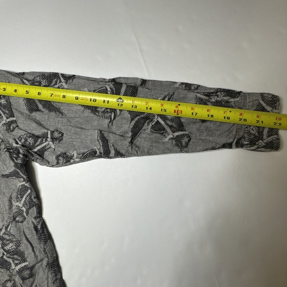 Urban Outfitters‎ Horse Print Button Down Shirt Small Grey Cotton - Picture 5 of 6